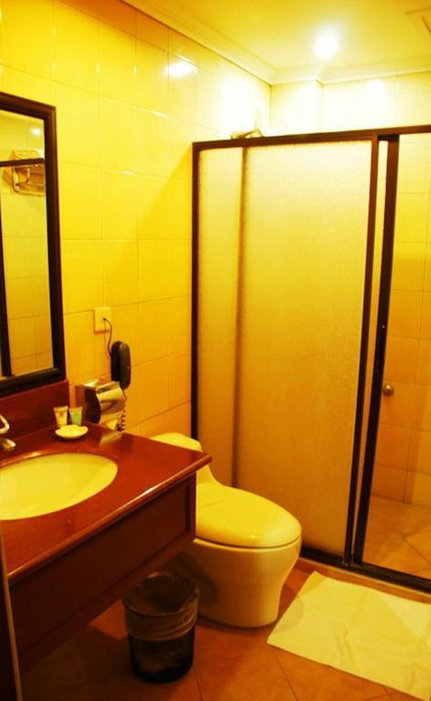 Grand Regal Hotel Bacolod Ruang foto
